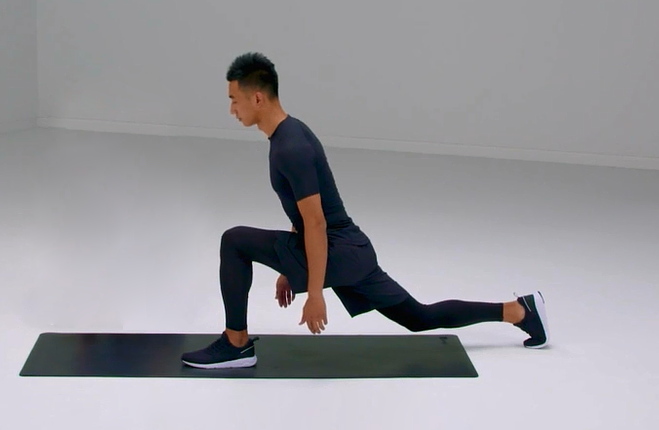 久坐必学——大腿前侧跪式拉伸__凤凰网