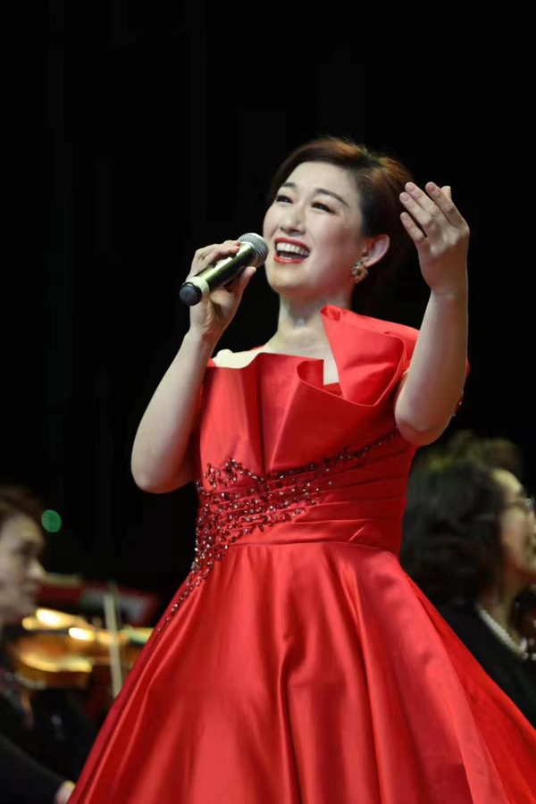 演唱:宋琳琳,福山区音乐家协会会员,毕业于鲁东大学音乐学院,烟台市