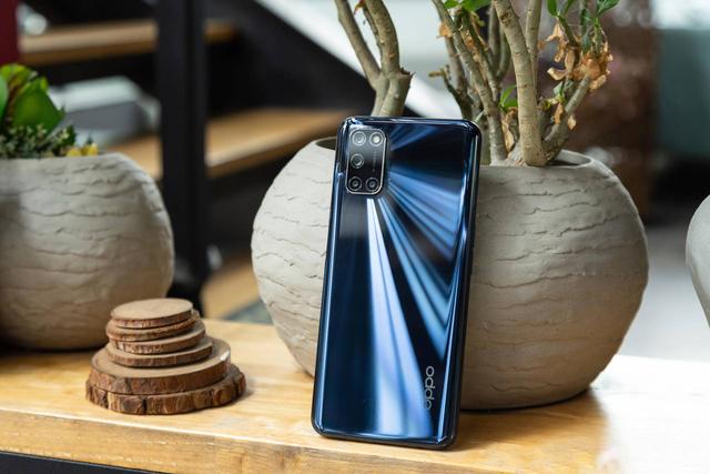 1599元入手oppo a52:高颜值 长续航,上手有点香__凤凰网