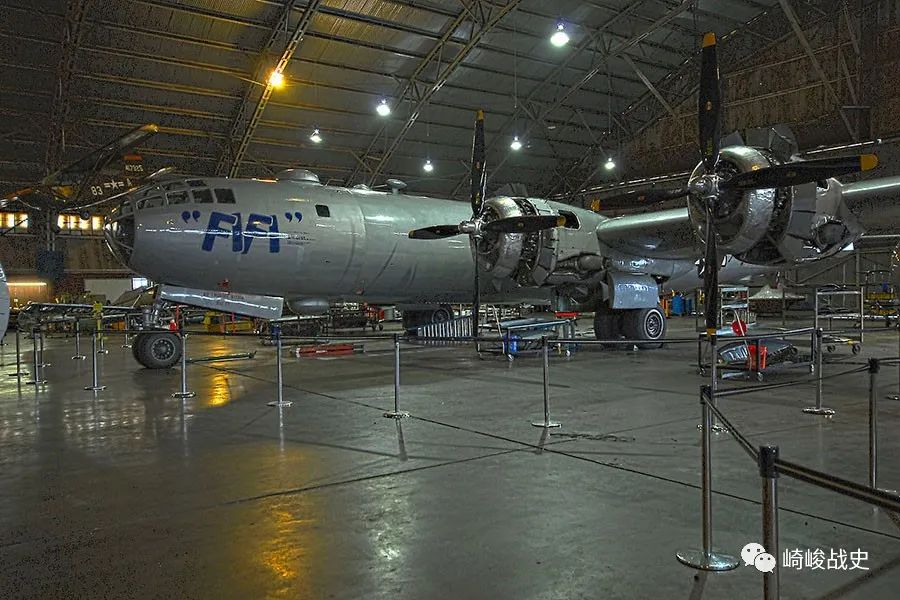 乘坐B-29体验核爆日本，九座可选票价最贵1500美元_凤凰网