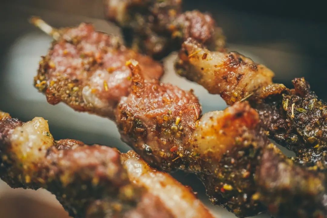 有个冬天吃烧烤羊肉的冷门城市,在包邮区内,而且供暖