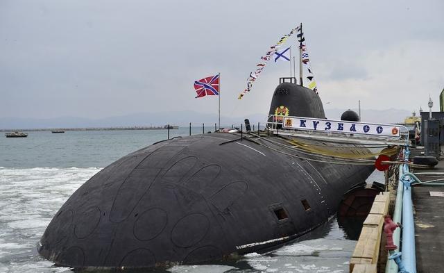 阿库拉级核潜艇