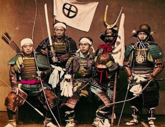 日本“浪人”是种怎样的职业?他们的存在,让统治者又喜爱又头疼_凤凰网