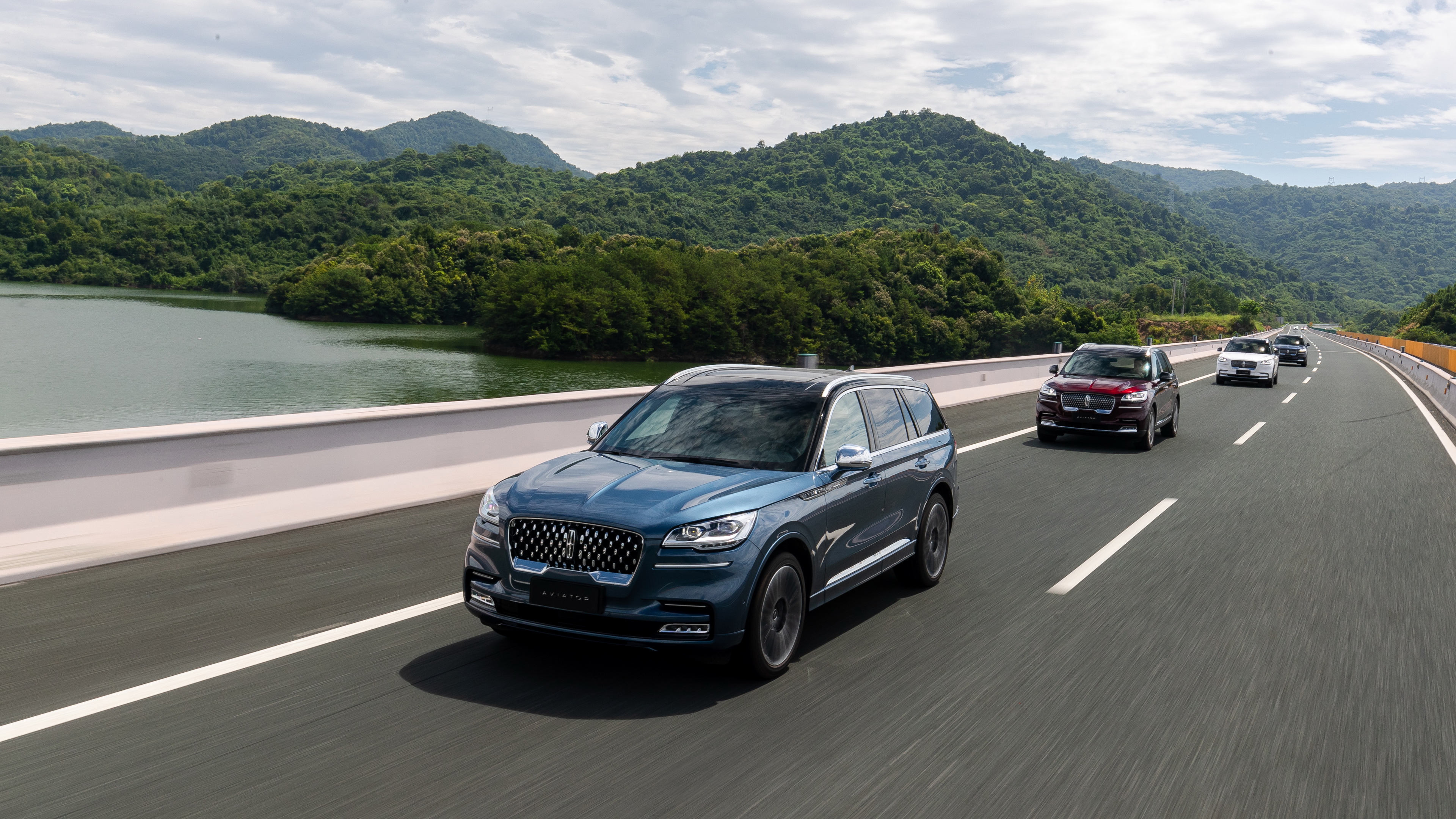 试过林肯飞行家aviator后,谁都想从陆地上飞起来_凤凰网汽车_凤凰网