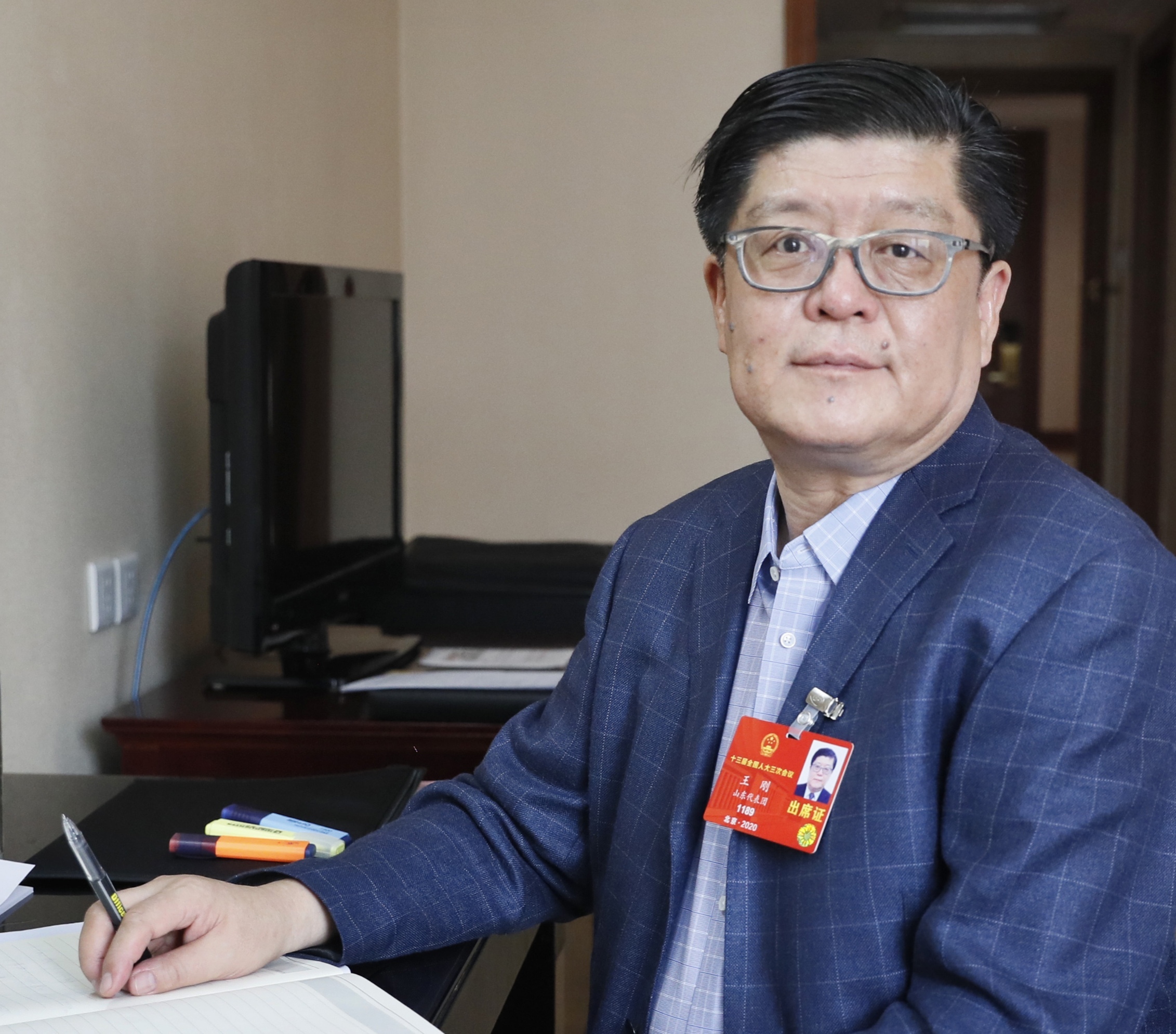 一条高速铁路线可以加速一个区域的升级全国人大代表