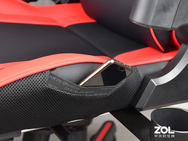 DXRacer迪锐克斯手游电竞椅评测 专业更舒适