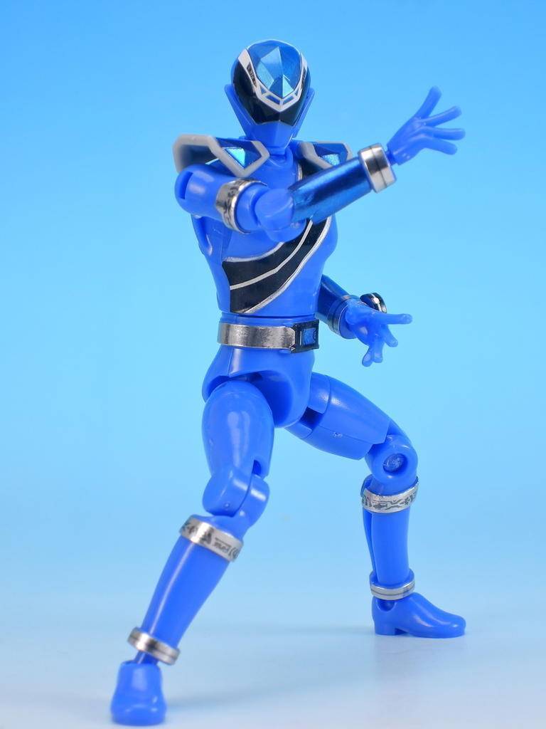 新年人气战队特摄剧魔进战队闪耀连者模型制作