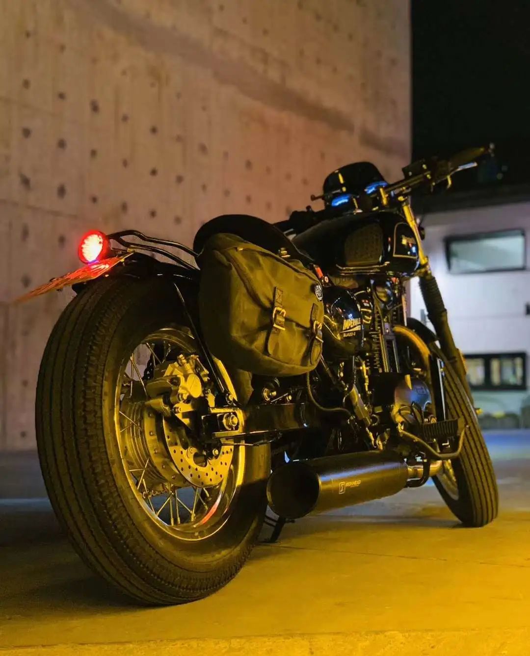 看懂了,手会吗?bobber版帝国400的改装纪录