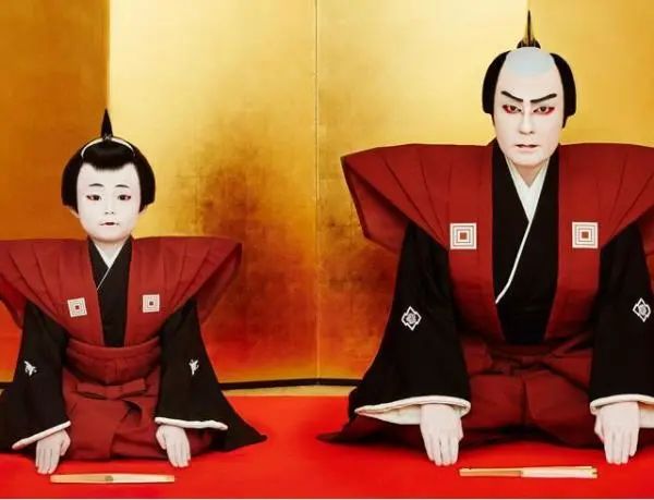 他的颜值背后藏着谜一样的歌舞伎世界