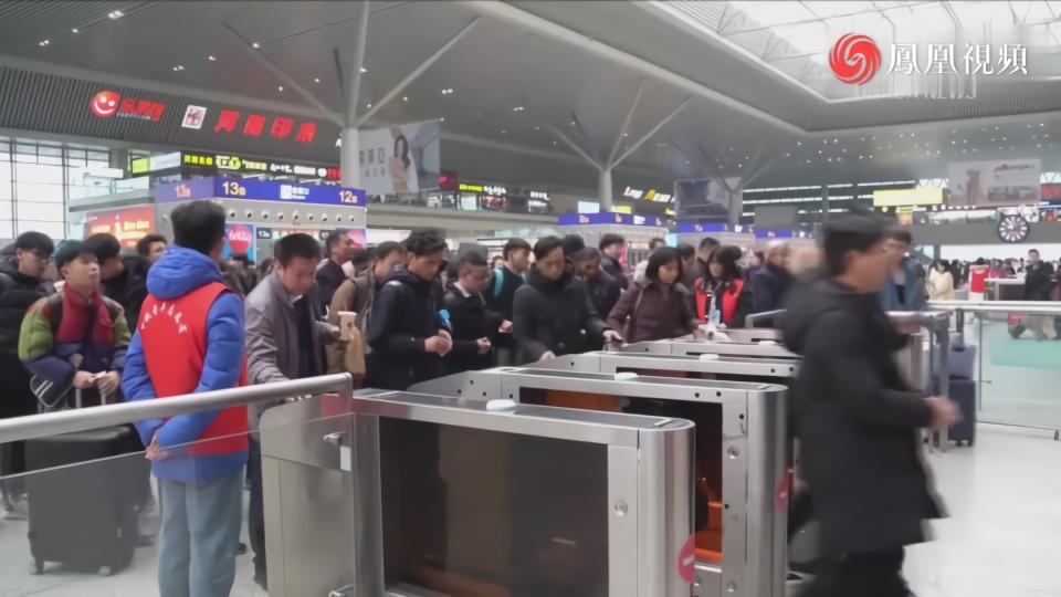 郑州东站预计春运期间发送旅客528万人次  同比增长43
