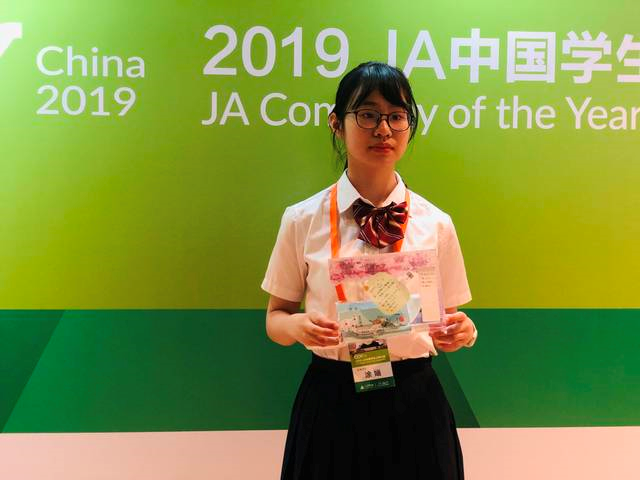 封面新闻记者 杜江茜 何方迪 柴枫桔今年高考,成都树德中学宁夏校区涂