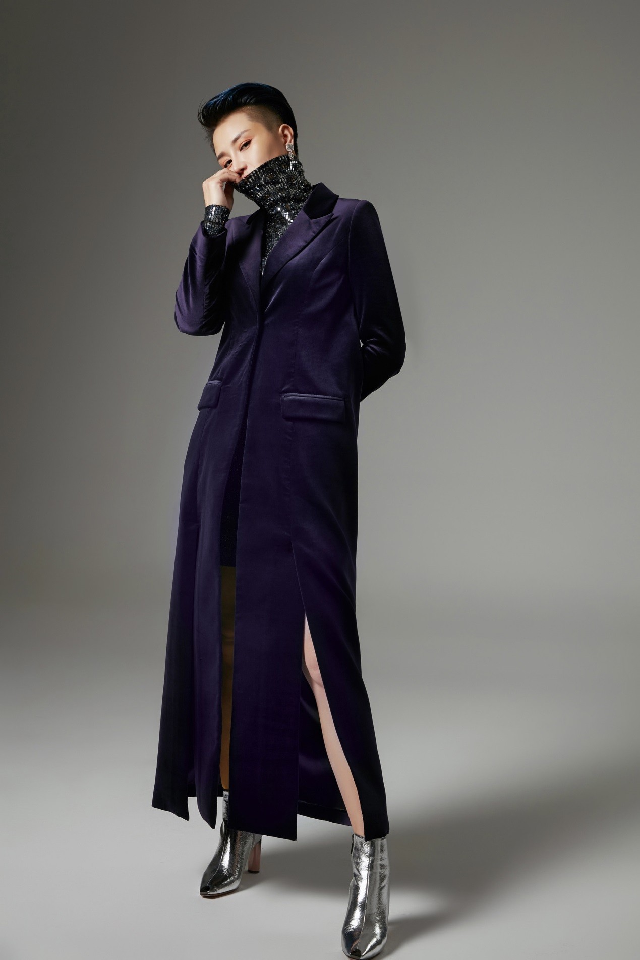 罗拉密码女装,让你在年底各种场合艳压群芳