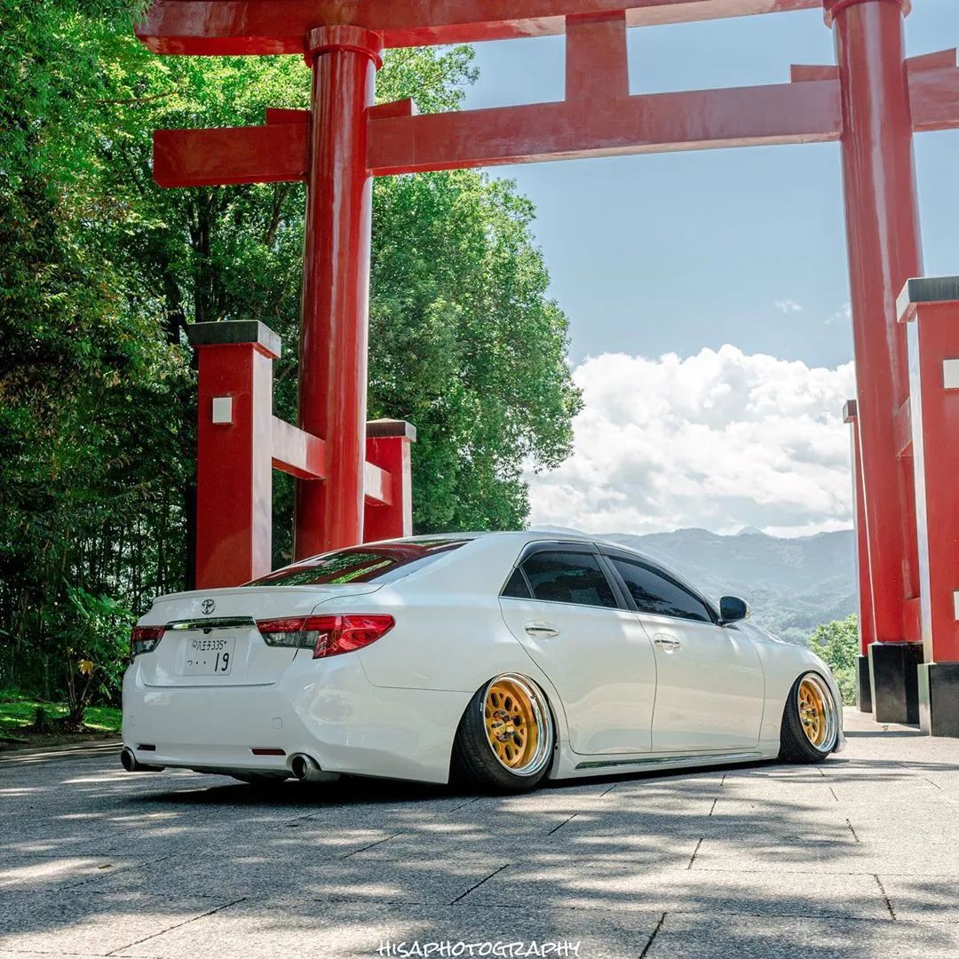 更车室|丰田锐志的改装案例,再多都不嫌多