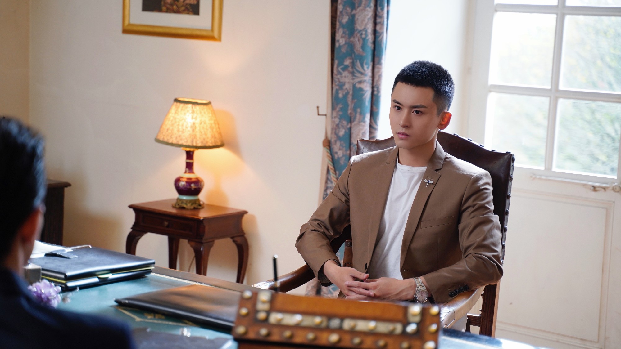 张哲瀚新剧圆满收官 "适合你的角色就是最棒的角色"