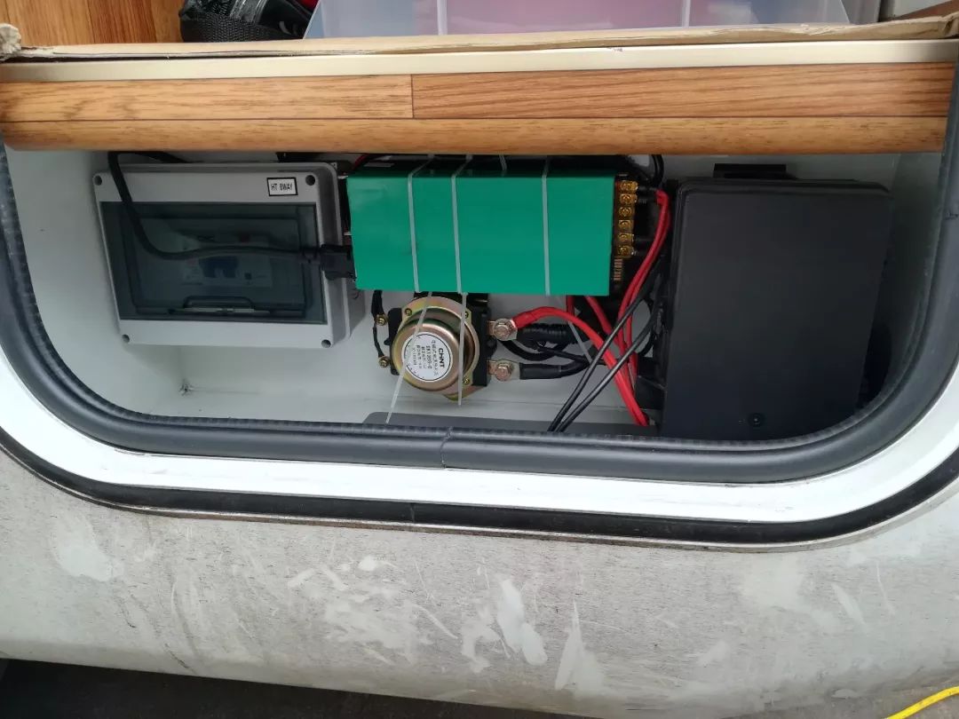 长城览众c7a房车40a充电器的安装及注意事项