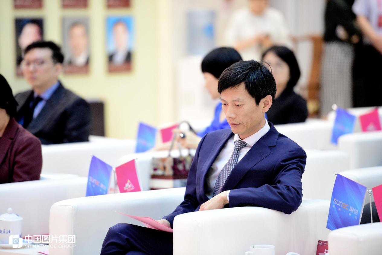 融创中国汪孟德着眼实效和长远持续投入教育扶贫乡村振兴古建保护