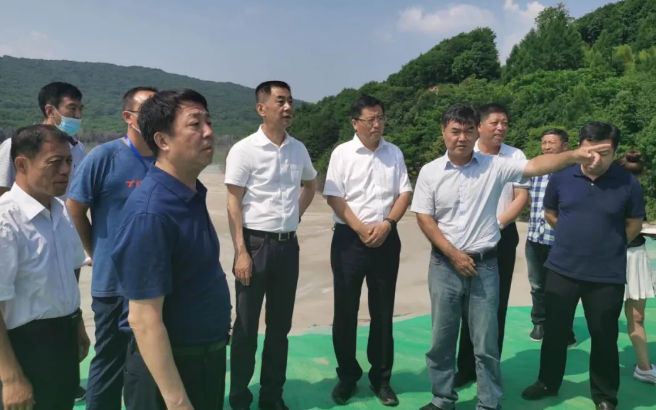 哈尔滨市领导检查汛期非煤矿山尾矿库安全生产工作__凤凰网