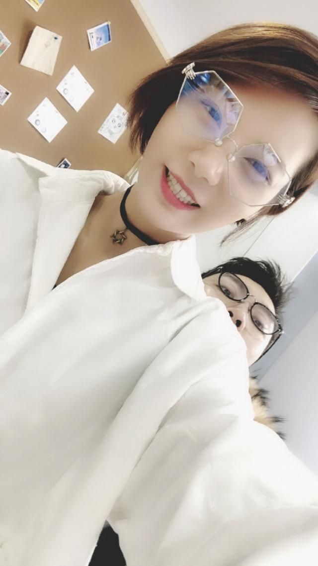 王逍费滢梦直播狂秀恩爱首个新相亲宝宝即将诞生