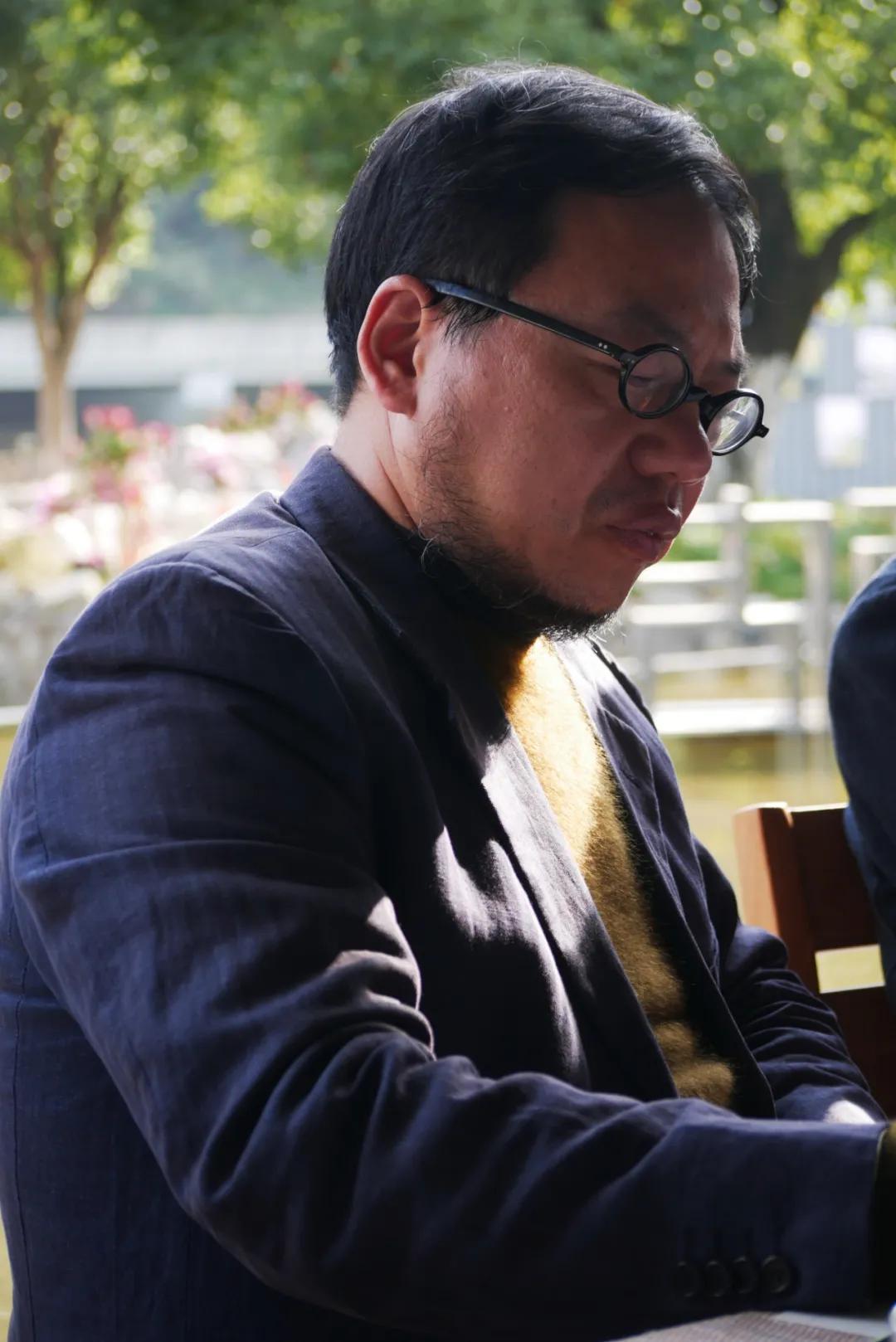 著名艺术批评家,哲学家 夏可君博士