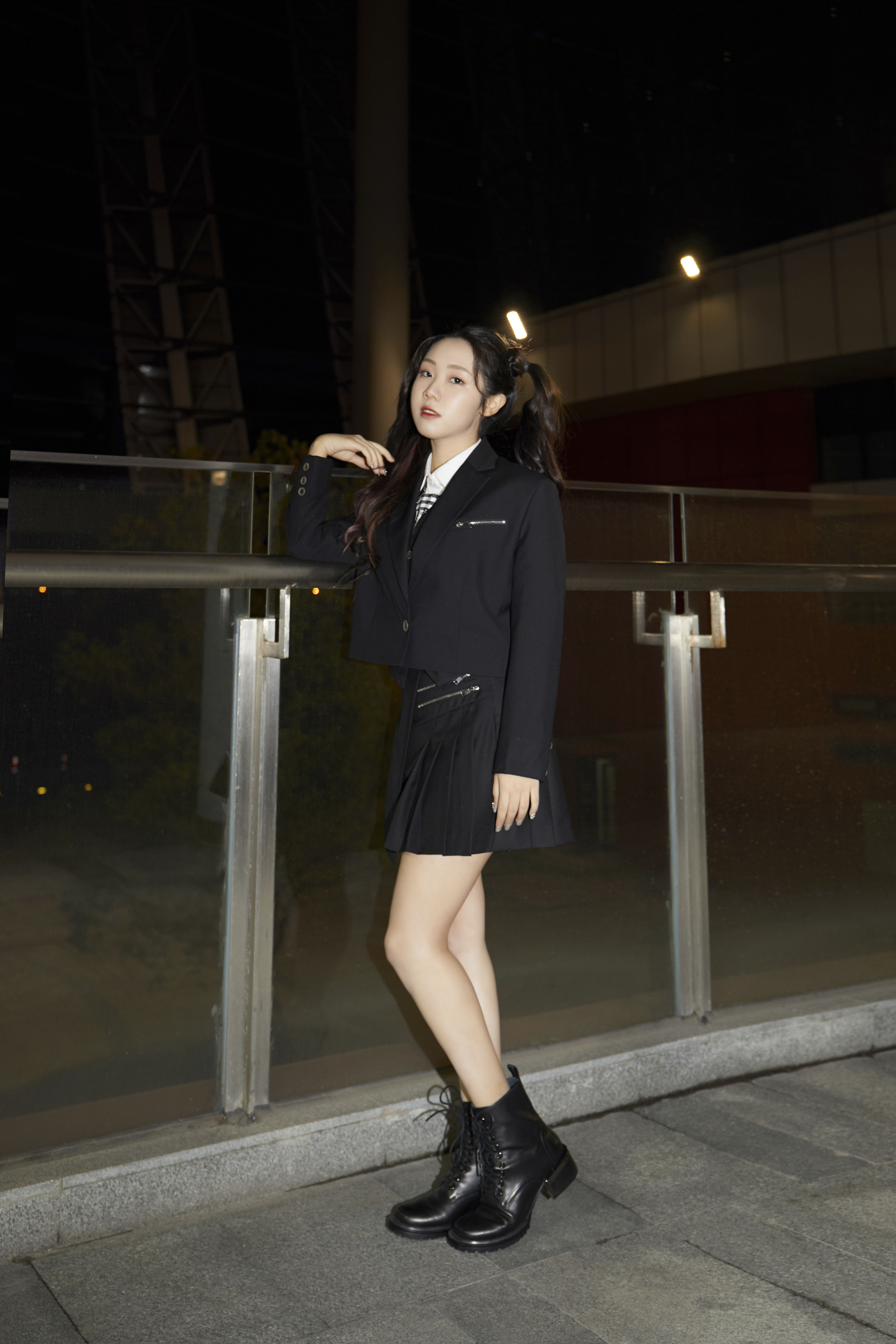 石玺彤献唱上海电竞大师赛开场曲说唱少女用音乐串联电竞