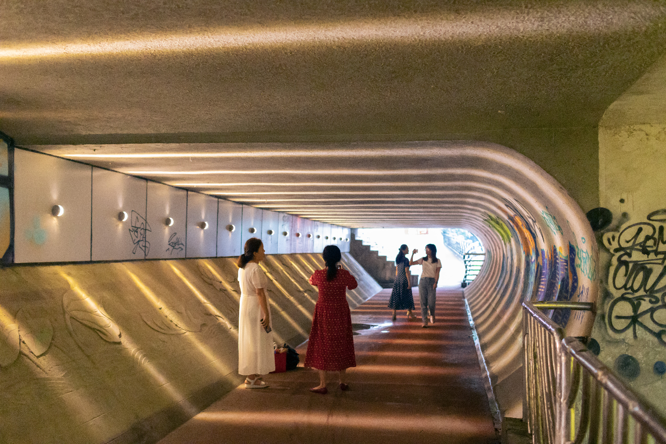 成都这处桥洞,逆袭成网红