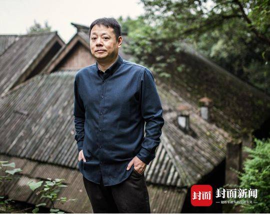 "侯卫东"之后,畅销书作家小桥老树新作《侯大利刑侦笔记》聚焦39桩