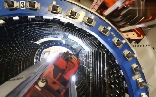 牛人发明:飞机如何制造看完制造过程，瞬间觉得中国科技真伟大