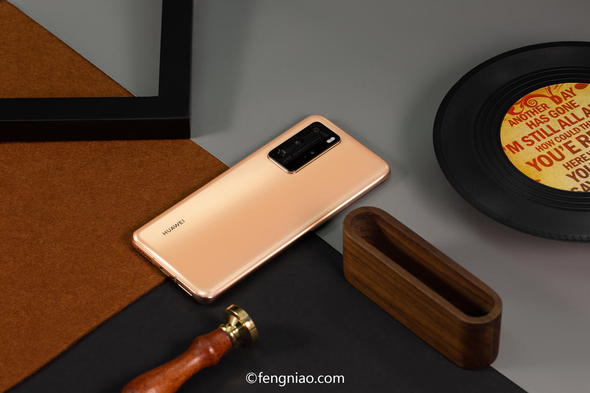 首款四曲面屏 华为p40系列双机图赏