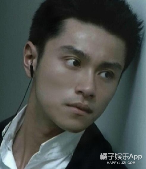 还记得小鱼儿与花无缺里的江枫吗他现在长这样