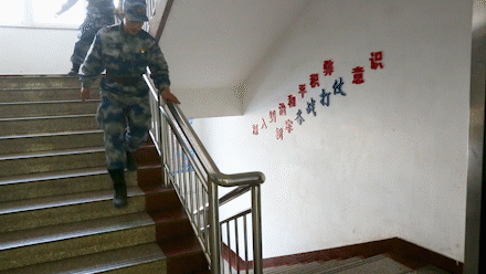 新春走基层丨一等战斗警报拉响后地空导弹兵部队怎么办