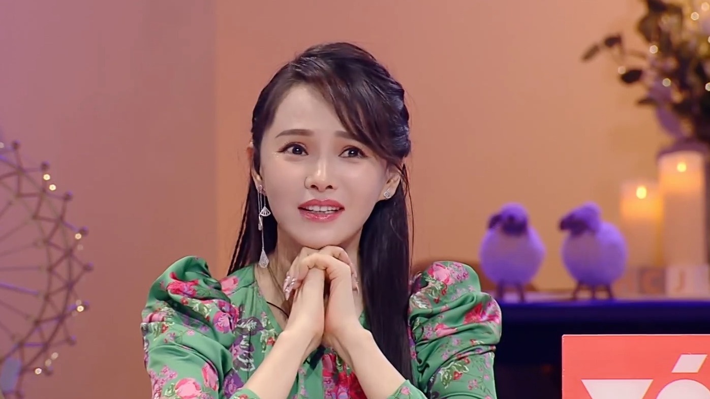 冷雅欣说自己是陈伟霆老婆，伊能静“你还喜欢夏侯呢”