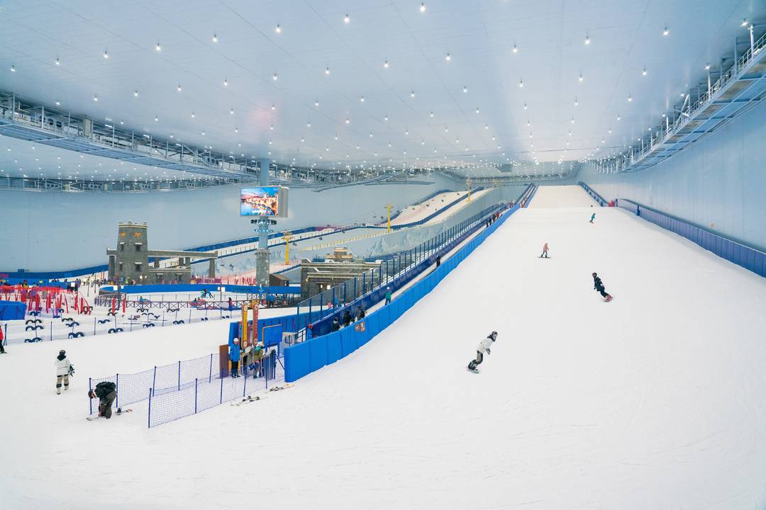 四川室内滑雪场图片
