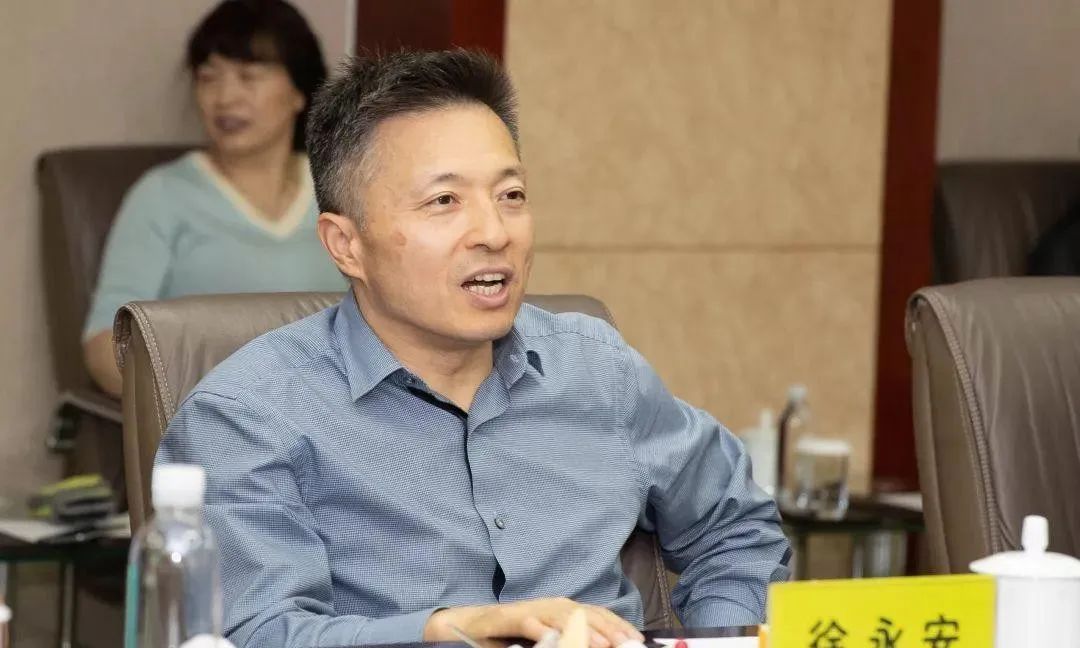 影院复工首日飘绿,近900亿"横店之王"拉上药业,电子乘风破浪