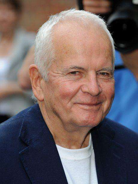 黄金配角伊恩霍姆去世,曾主演《指环王》《霍比特人》等经典影片