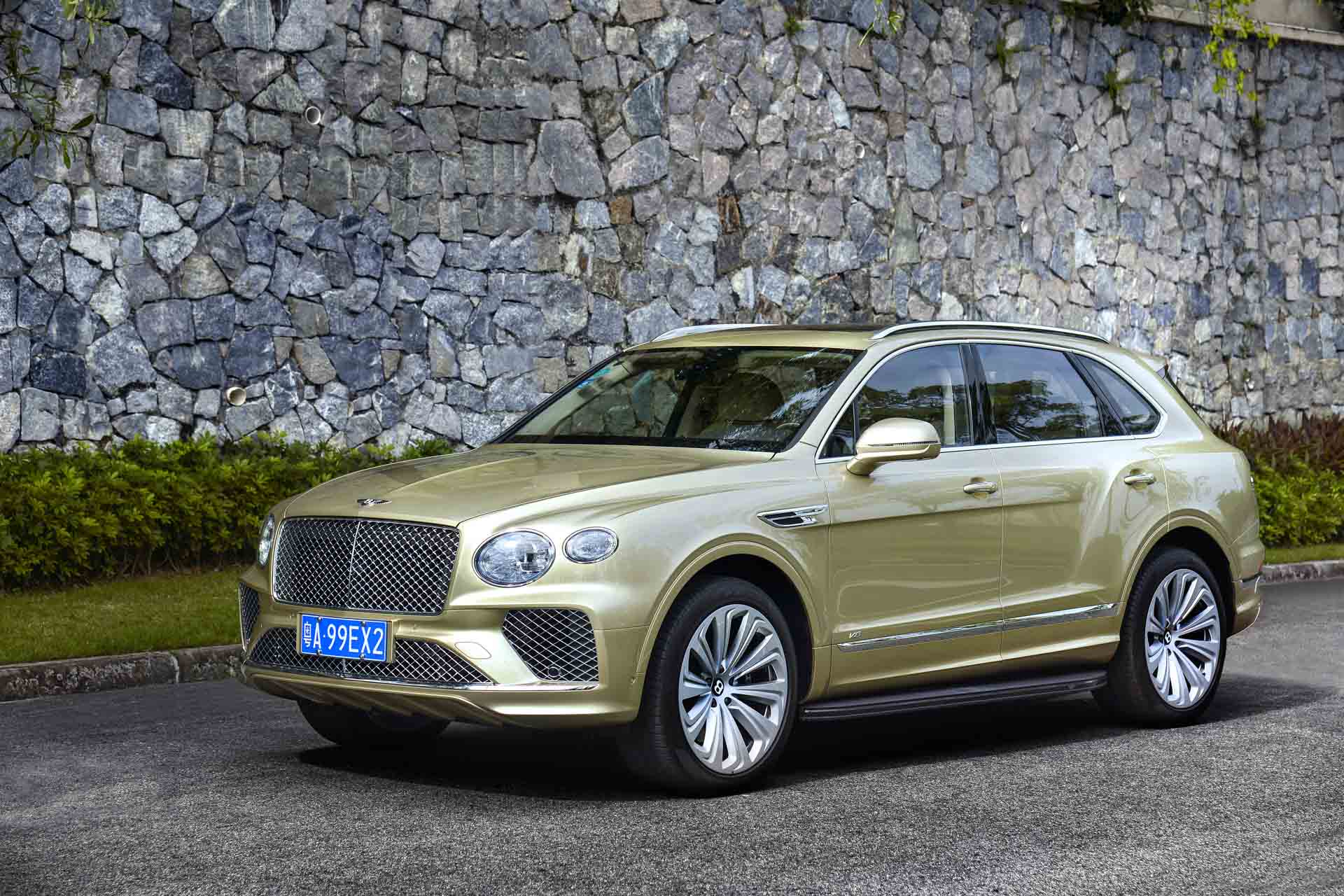 宾利汽车全系车型非凡之旅启行