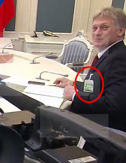 俄总统新闻秘书开会 西装口袋上的“胸牌”引关注