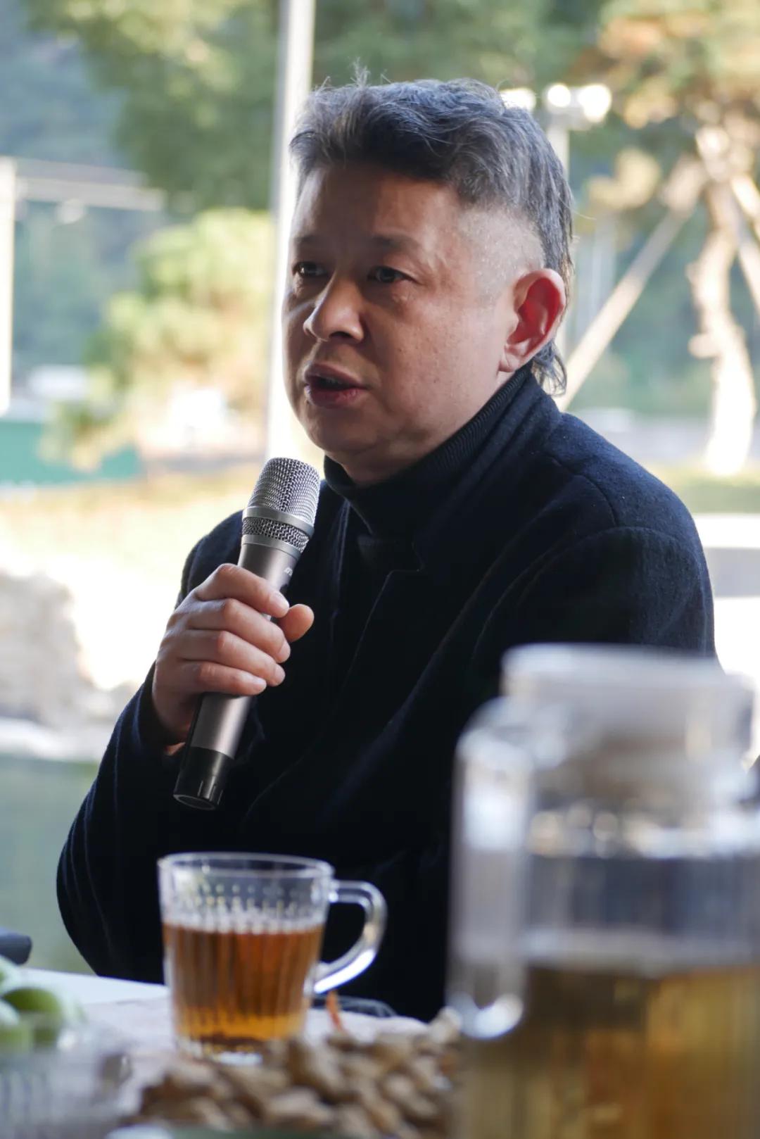 "当代艺术与未来审美——天明论坛"在宁海温泉艺术村举行