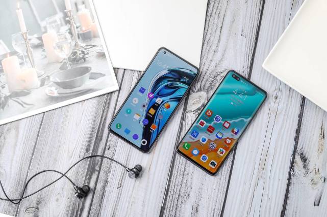 神仙打架凡人遭殃 这两款国产旗舰的对比让国外机型 快凉了 凤凰网