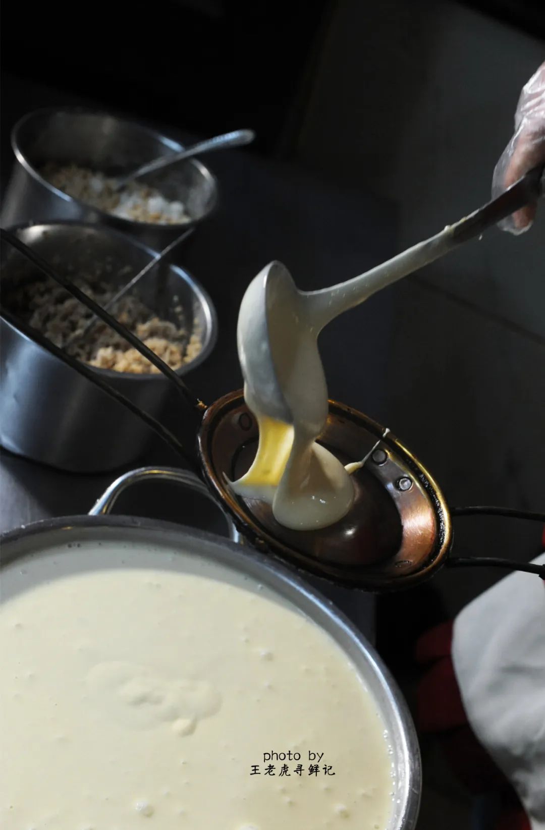 成都金堂的著名传统小吃，百年传承的技艺，蛋烘糕的“天花板”_东方养生频道_东方养生