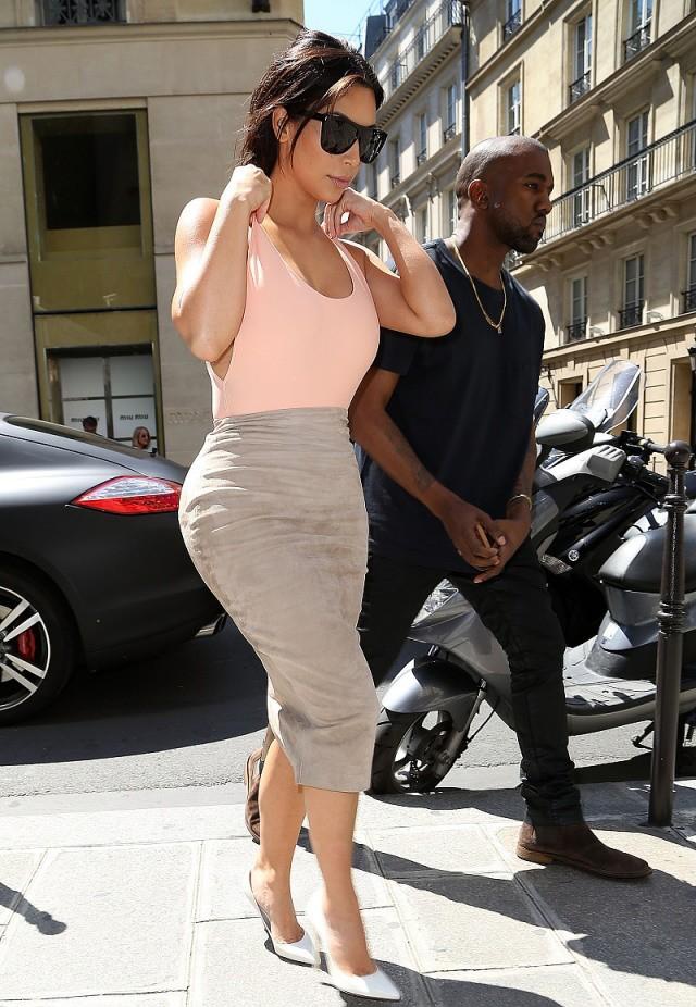 靠私密录影上位成名媛美艳翘臀惨遭打假为何人人讨厌卡戴珊