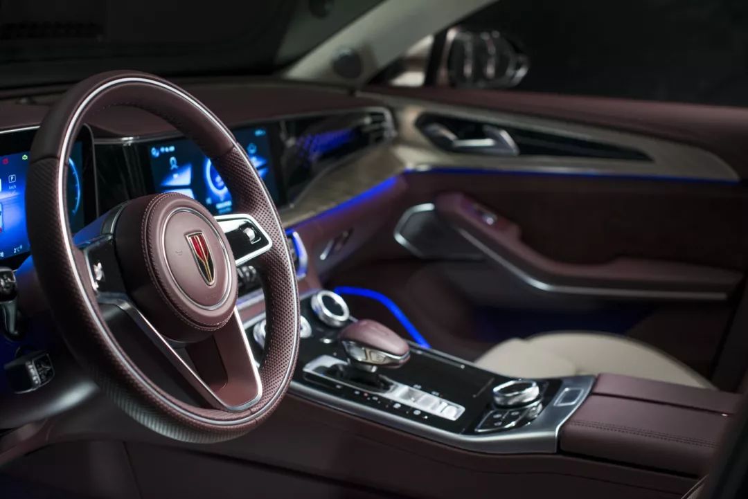 新车午报 | 2020年内上市,吉利全新中型suv定名"豪越"