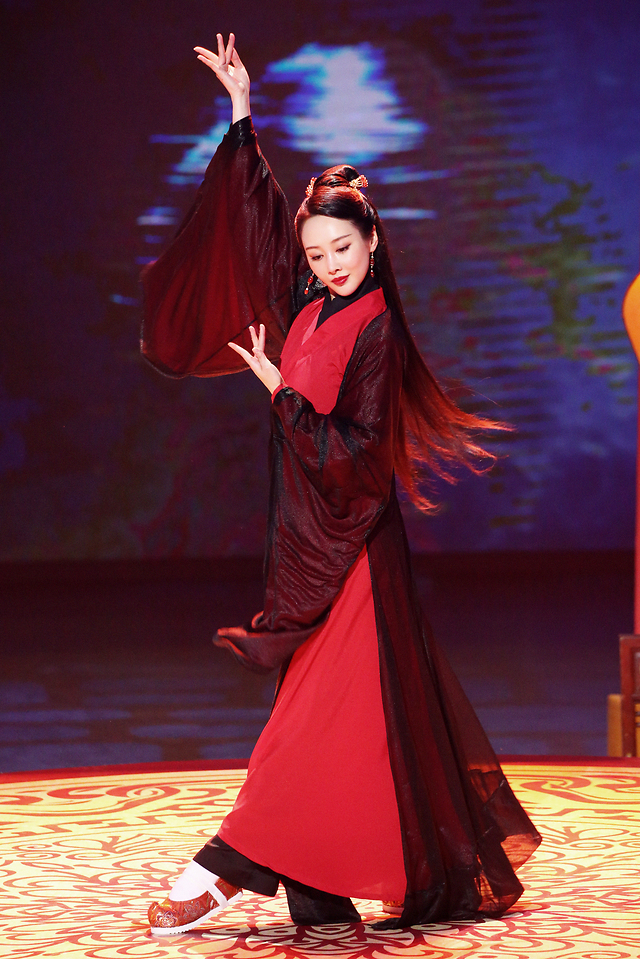 李纯《王牌对王牌》泪洒现场 忆童年求学感恩父母__凤凰网