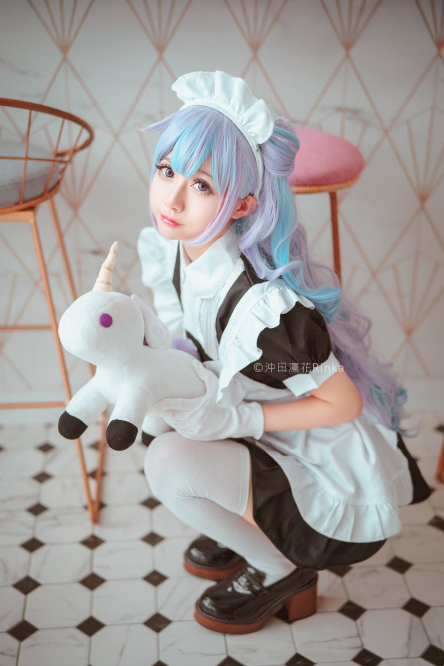 cos碧蓝航线独角兽特别喜欢吃棒棒糖