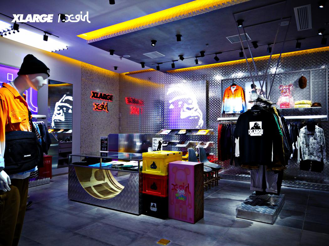 xlarge正式启航chinatour国内首家旗舰店落地上海港汇恒隆广场