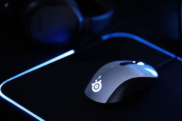 赛睿rival 106有线游戏鼠标