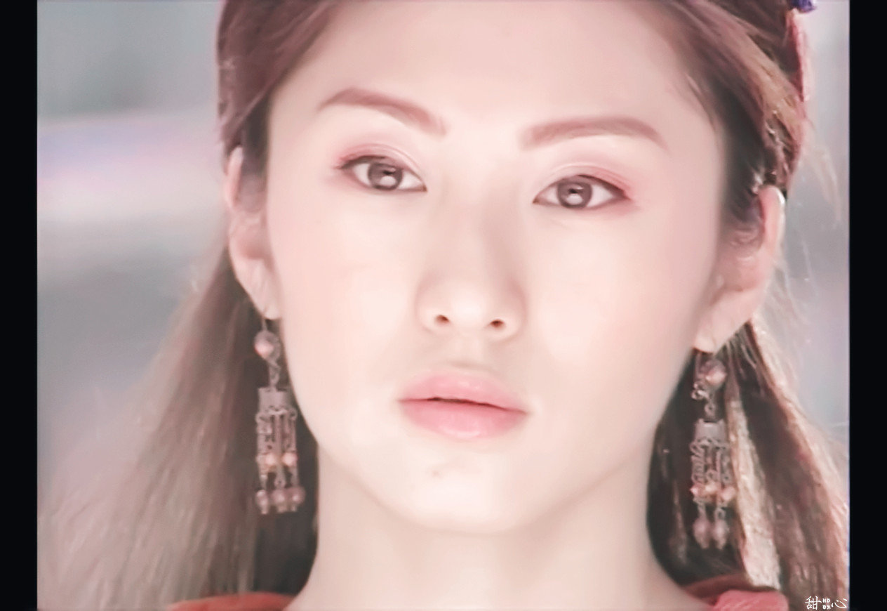 还记得《水月洞天》里的赵云吗?她现在长这样