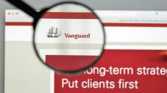 所交易基金(etf)供应商争夺新业务的竞争中,美国先锋集团(vanguard