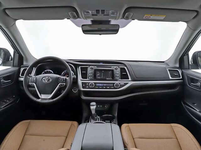 (汉兰达内饰)近几年,经过缤越,缤瑞,星越这样全新车型的探索,吉利对