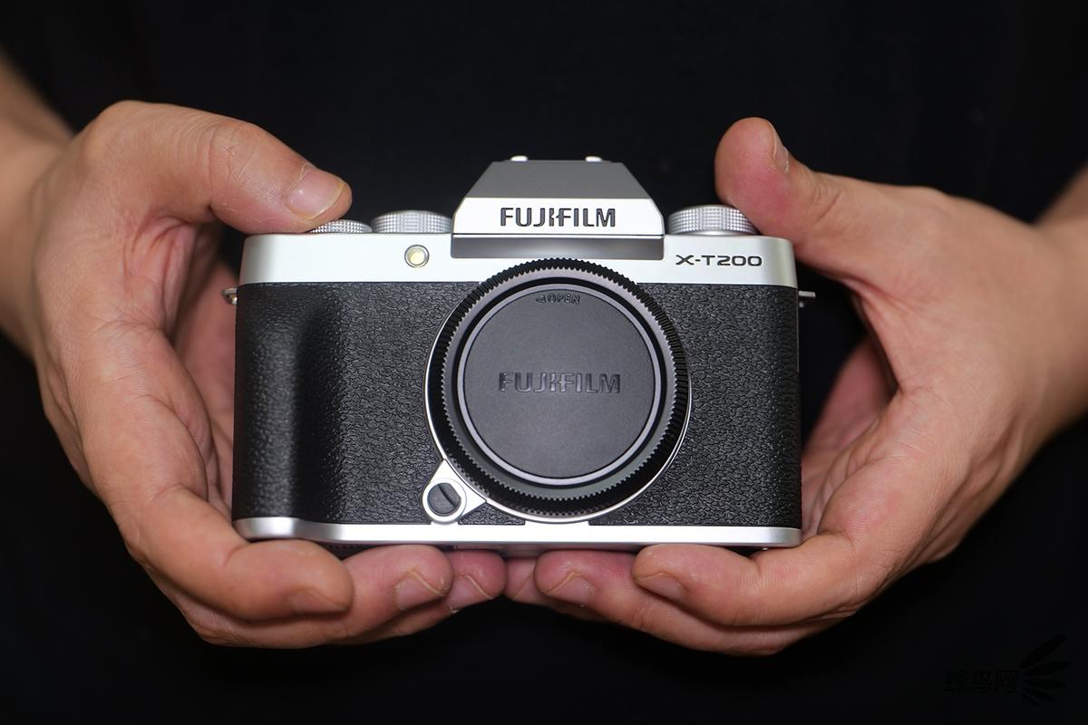轻奢主义入门新贵 富士x-t200开箱图赏__凤凰网
