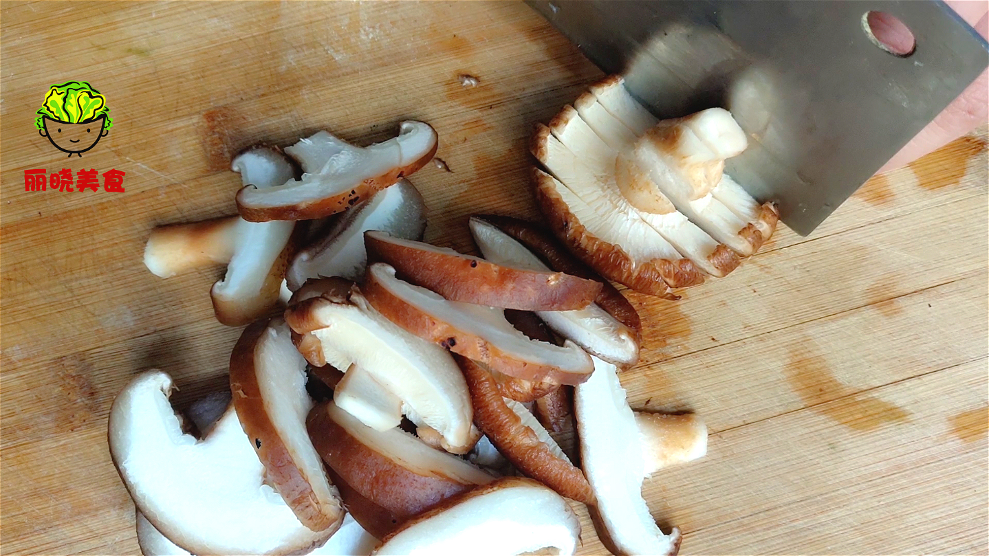 麻辣香菇肉丝怎么做_麻辣香菇肉丝的做法_豆果美食